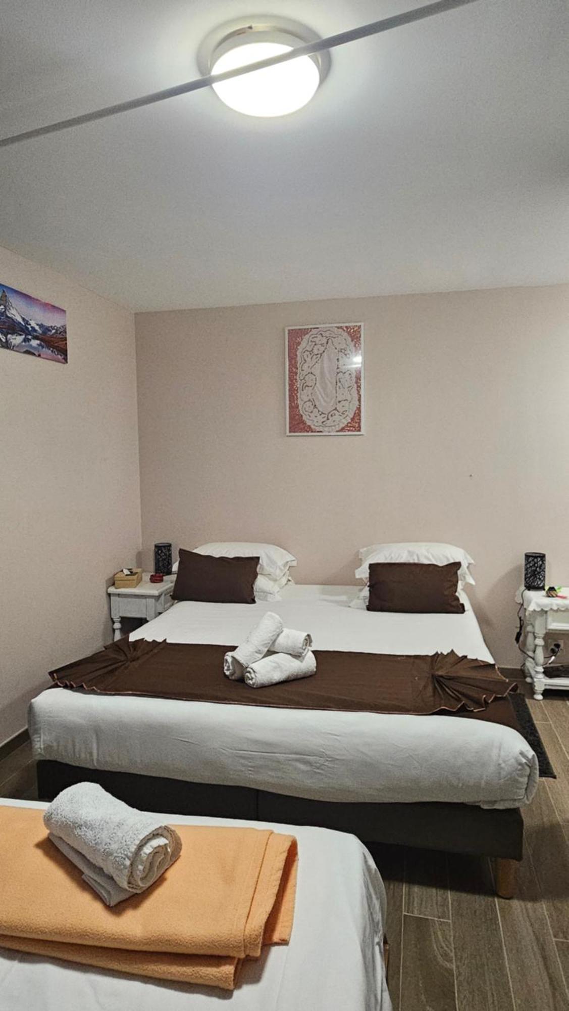 Bed and Breakfast Esprit Etape Saint-Barthélemy-de-Vals Zewnętrze zdjęcie